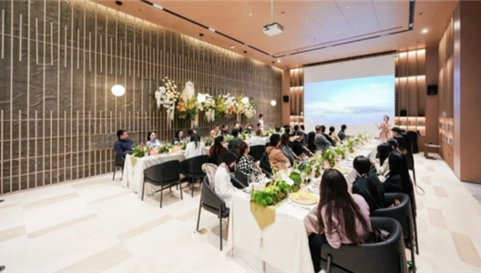 新利luck18 | 朝花夕拾会所搭建高阶圈层，，，，，全维赋能资产